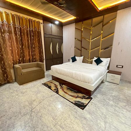 The Marigold Bliss Apartment อัครา ภายนอก รูปภาพ
